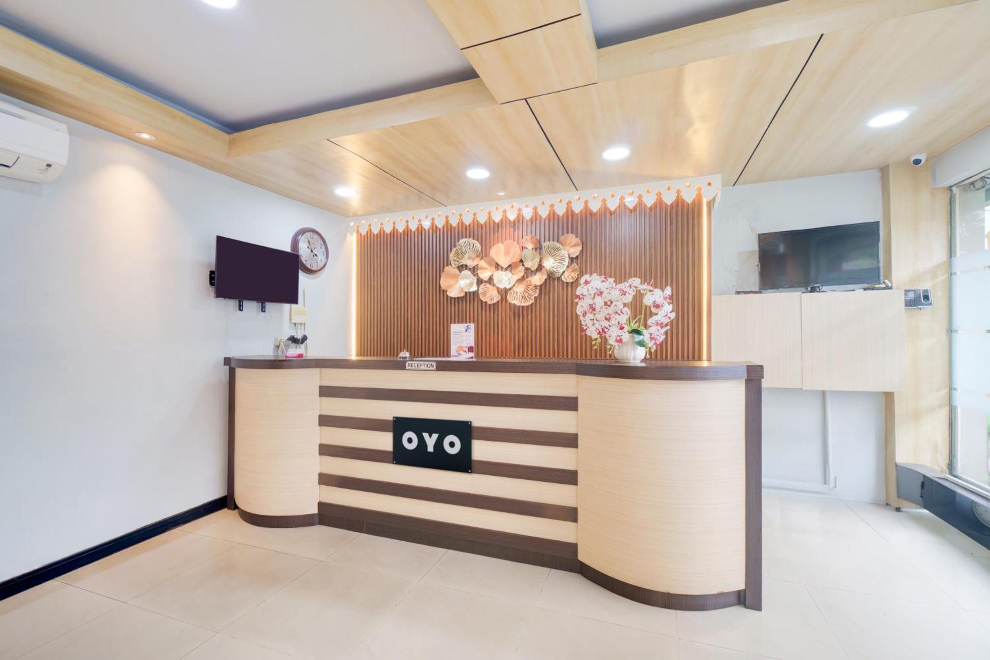 Dancenter Tanjung Duren Near Mall Citraland Formerly Suba 3*